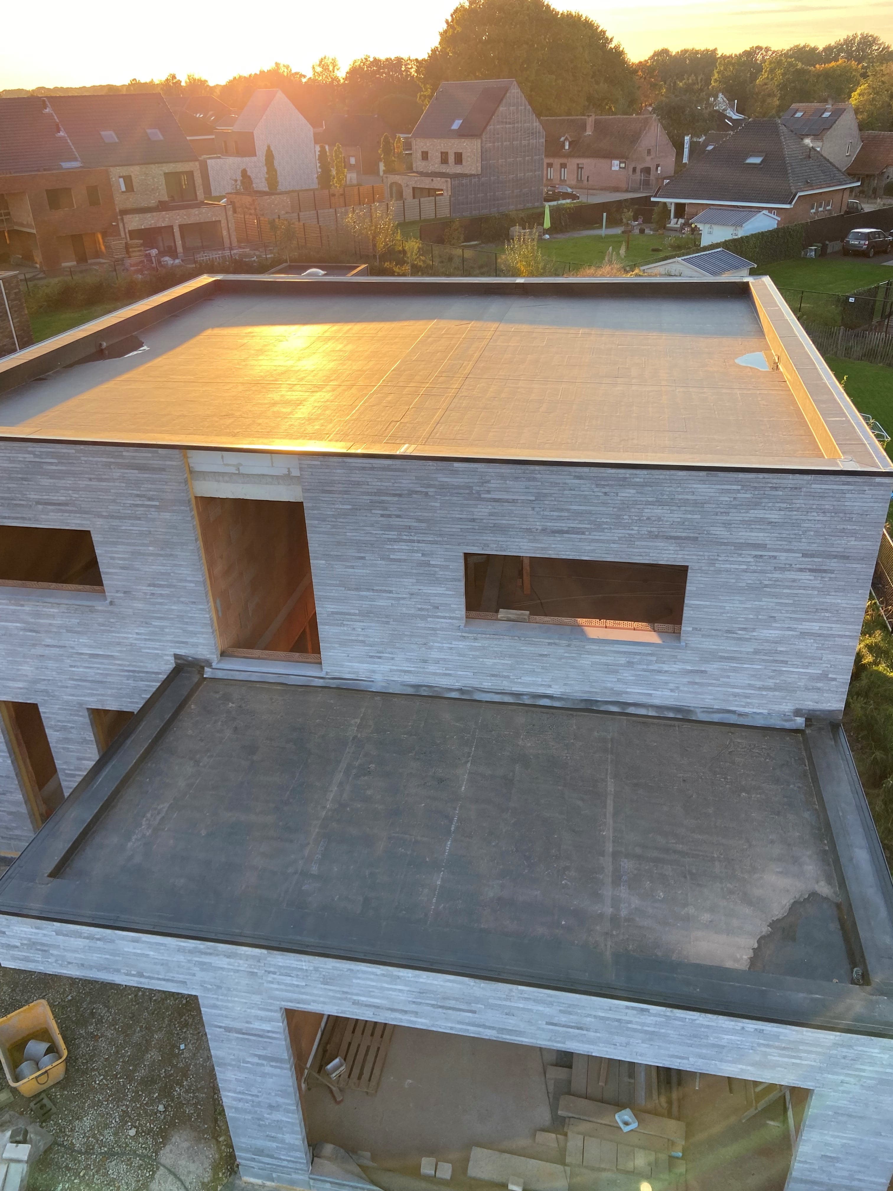 EPDM-aanleg op een plat dak